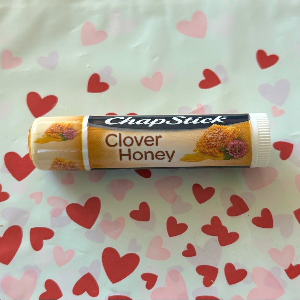 Chapstick “Clover Honey” - HTF - ❤️